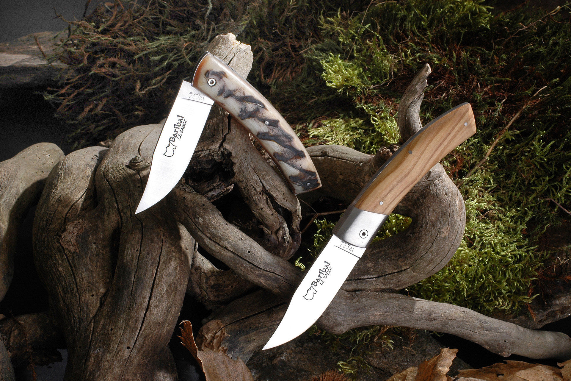 Couteau fer à cheval, couteau à sabot à anneau avec manche en bois
